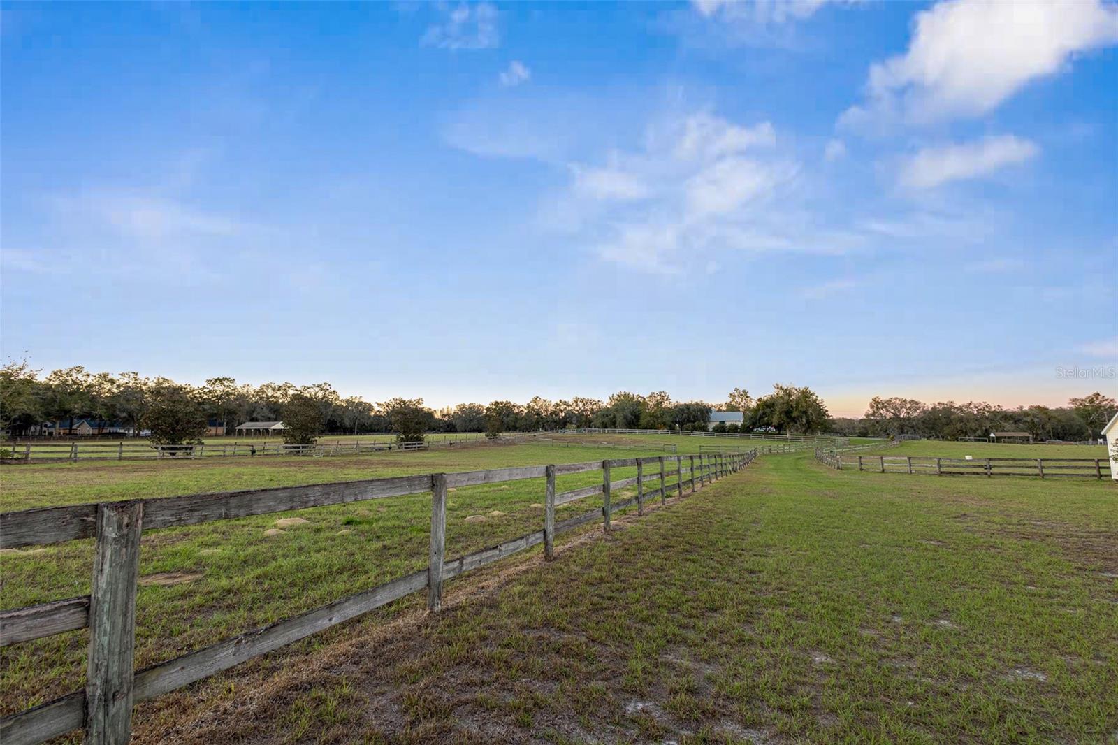 FARM ACREAGE - NO SUBDIVISION - Residential