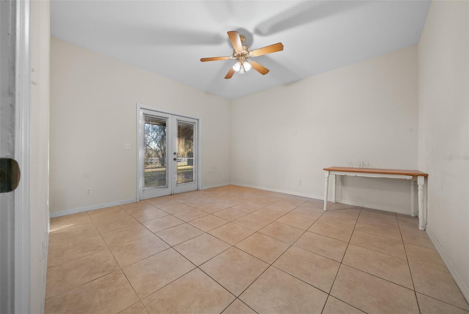 FARM ACREAGE - NO SUBDIVISION - Residential