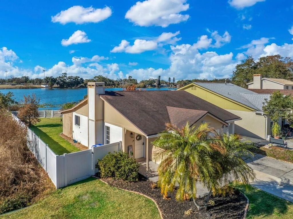 Photo of 937 Buttercup Drive, Lakeland, FL 33801 (MLS # L4959295)