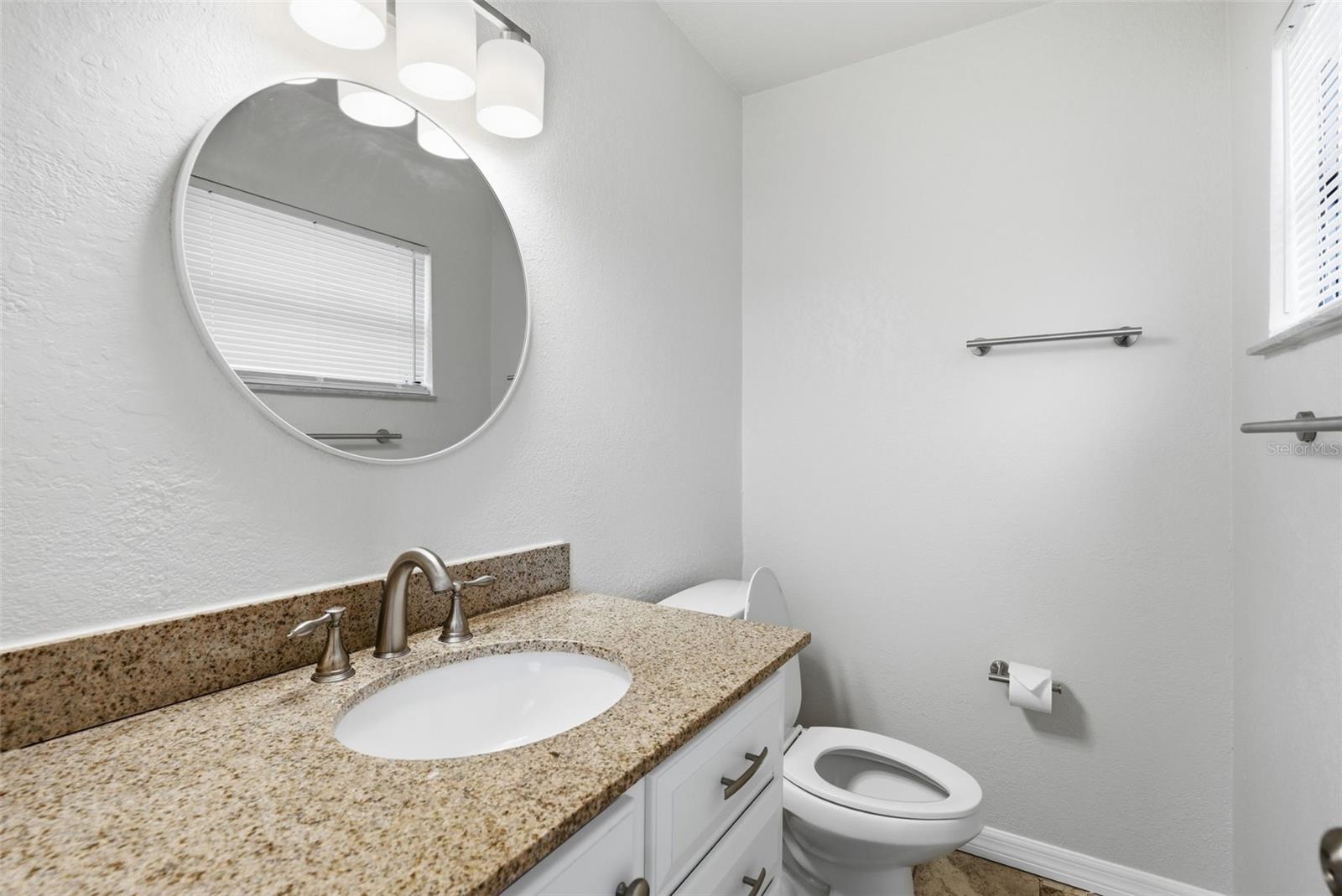 MALIBU GROVES EIGHTH ADD - Residential