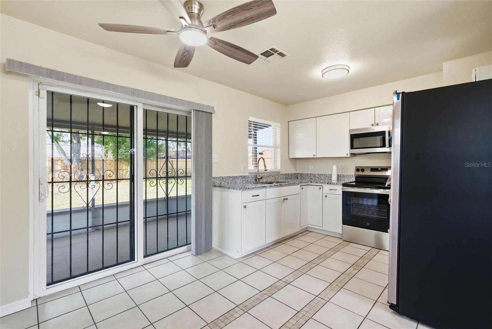 MALIBU GROVES EIGHTH ADD - Residential