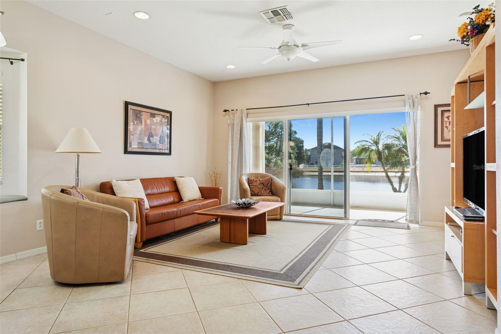 LIVE OAK PRESERVE - Residential