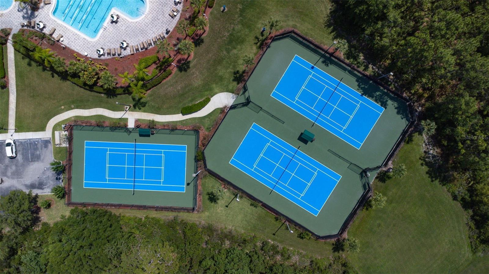 LIVE OAK PRESERVE - Residential