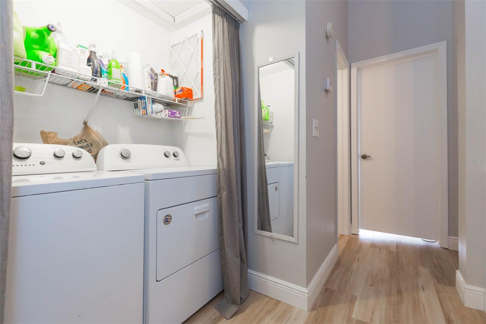 CARROLLWOOD VILLAGE PH III - Residential Lease