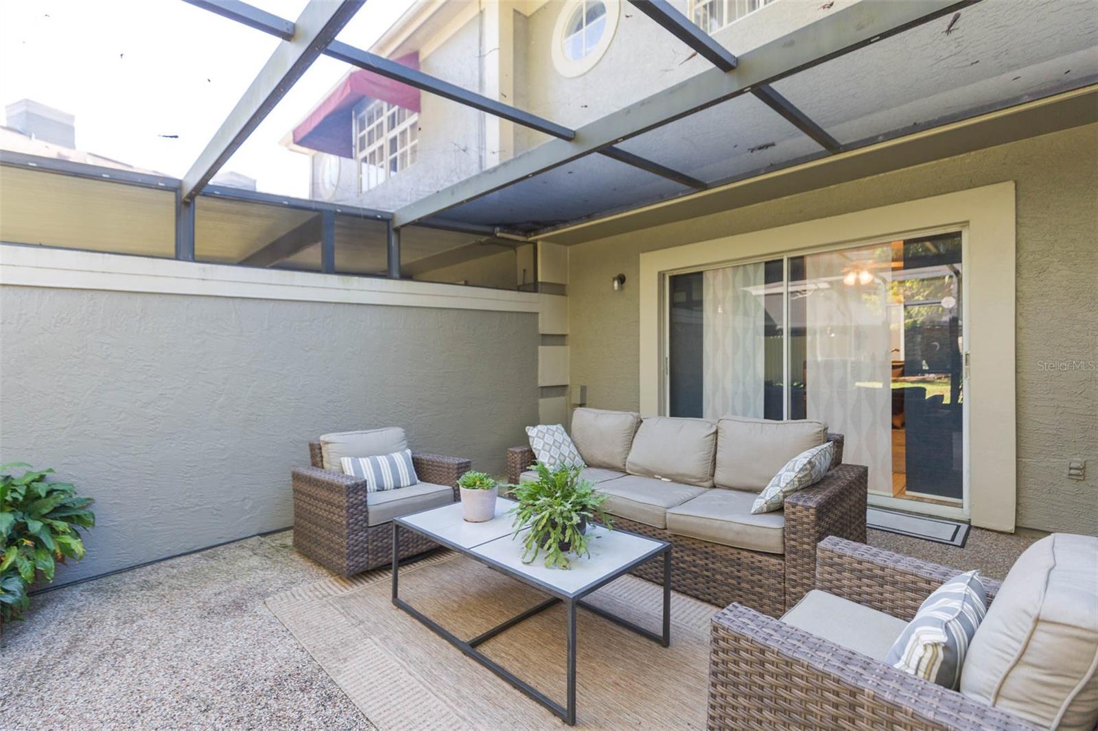 CARROLLWOOD VILLAGE PH III - Residential Lease