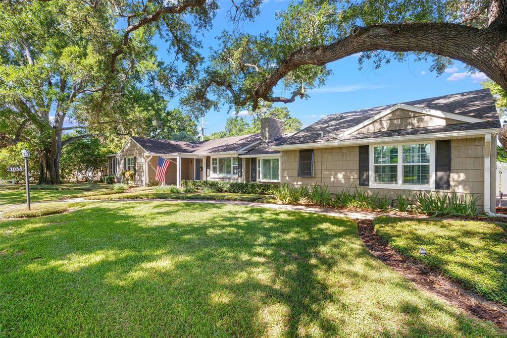 Photo of 1035 S Sterling Avenue, Tampa, FL 33629 (MLS # TB8522395)
