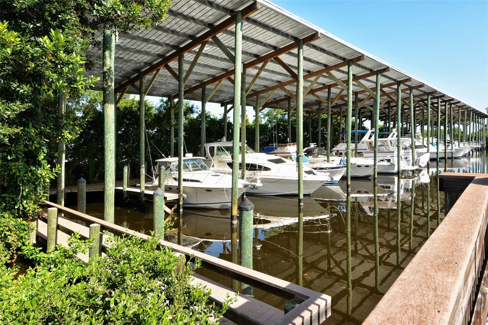 BLACKBURN HARBOR RESIDENCES - Residential Lease