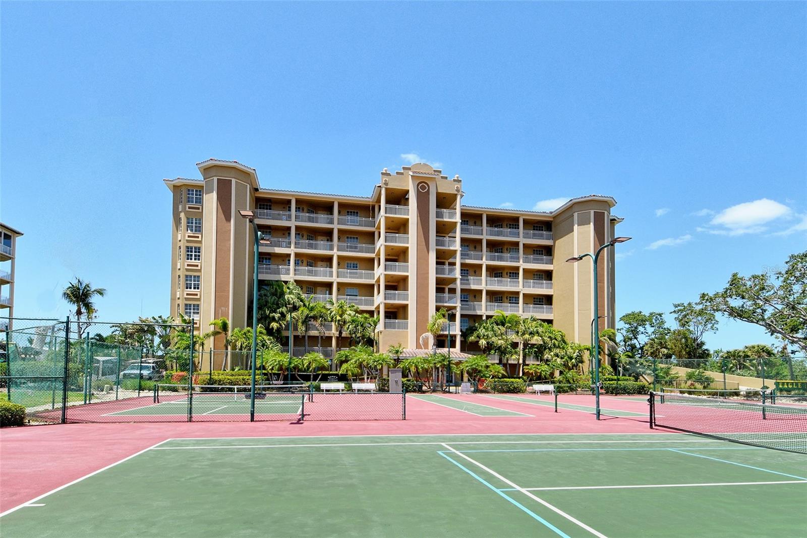 BLACKBURN HARBOR RESIDENCES - Residential Lease