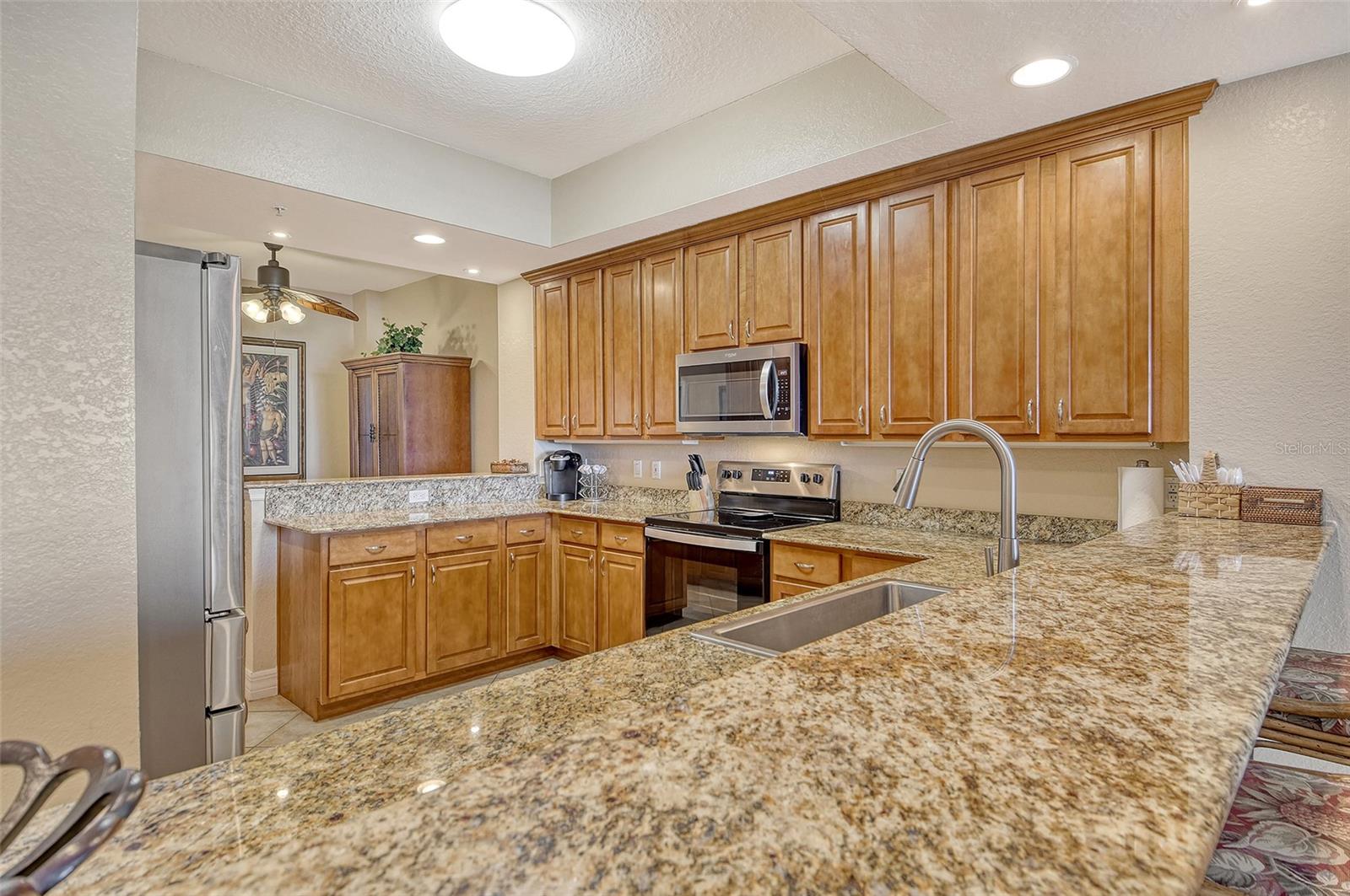 BLACKBURN HARBOR RESIDENCES - Residential Lease