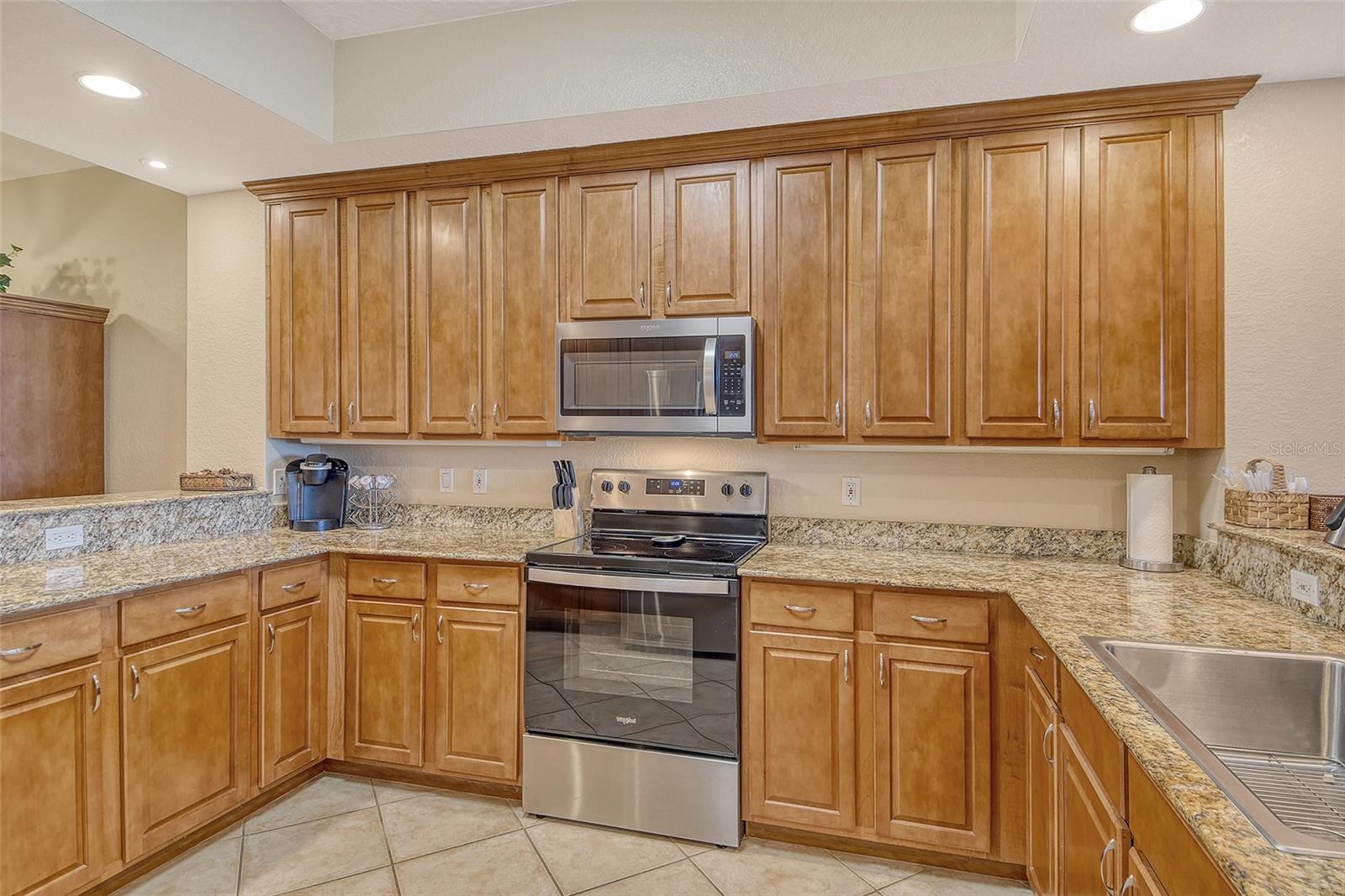 BLACKBURN HARBOR RESIDENCES - Residential Lease