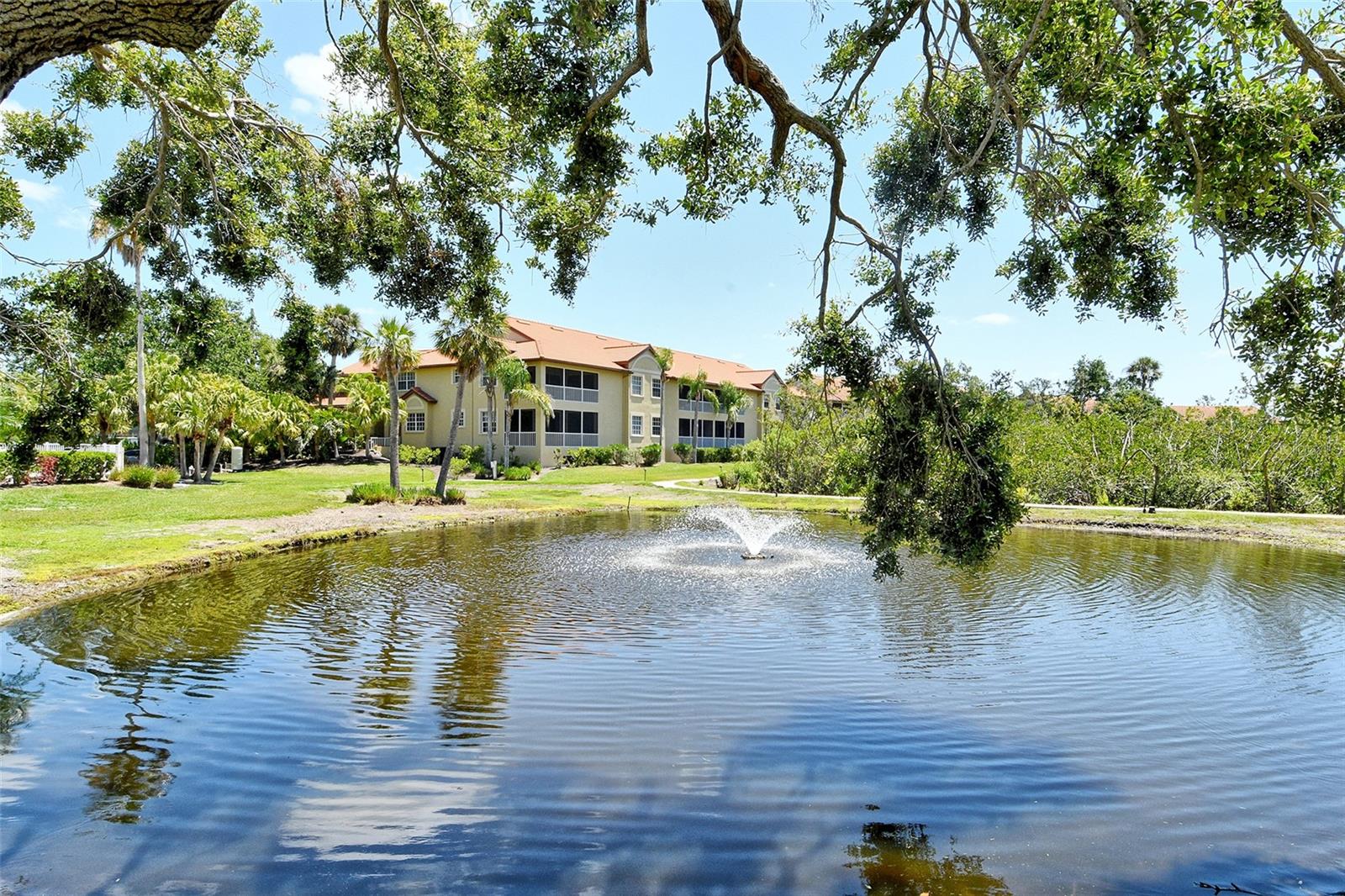 BLACKBURN HARBOR RESIDENCES - Residential Lease