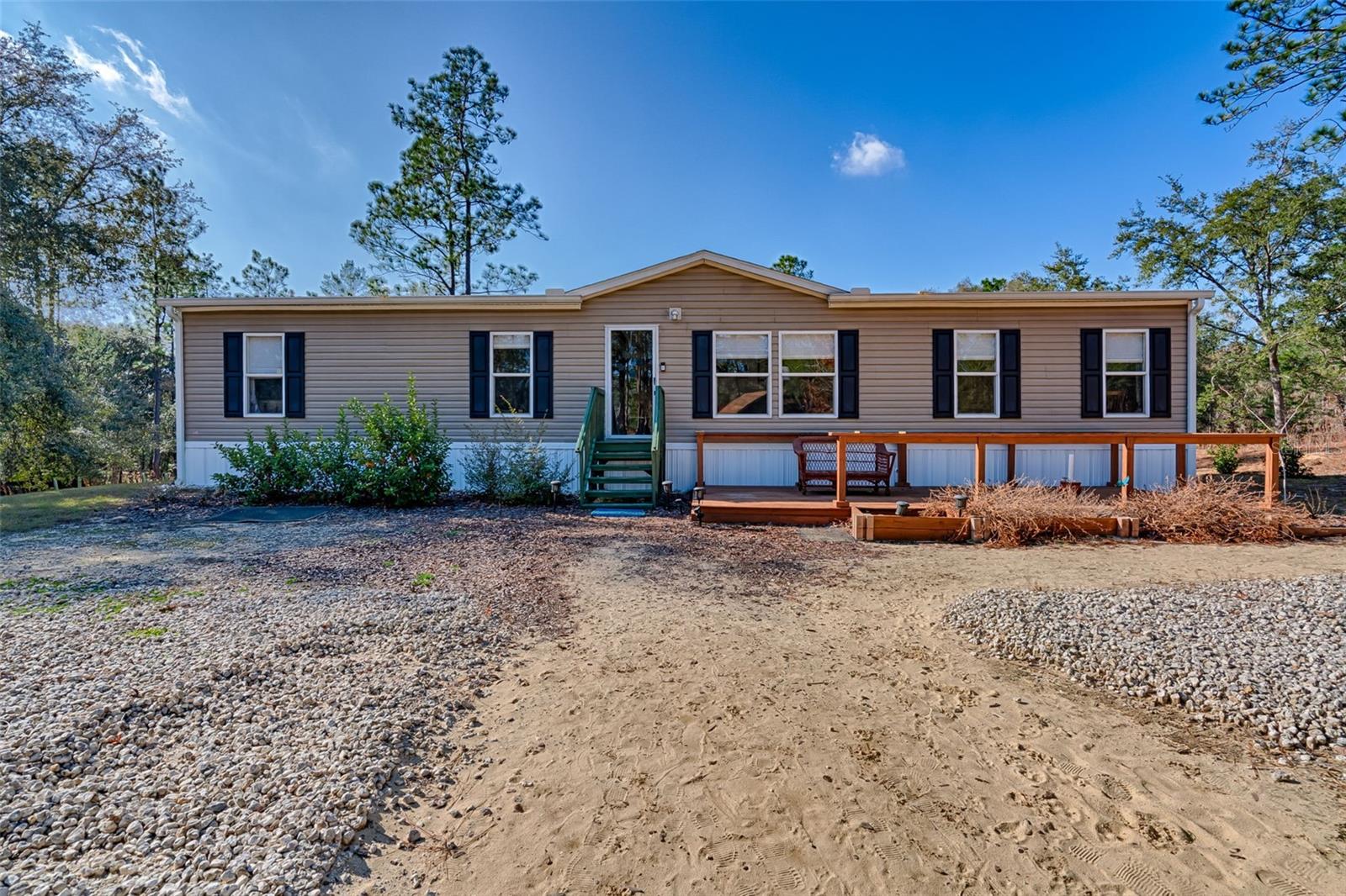 MELROSE LANDING - Residential