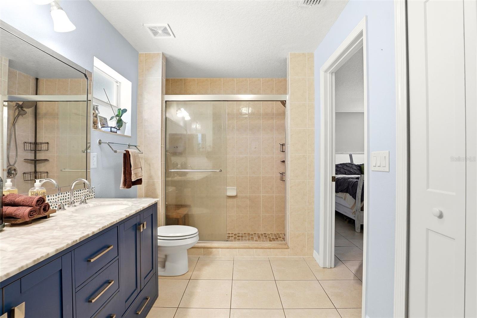 VALENCIA PARK - Residential