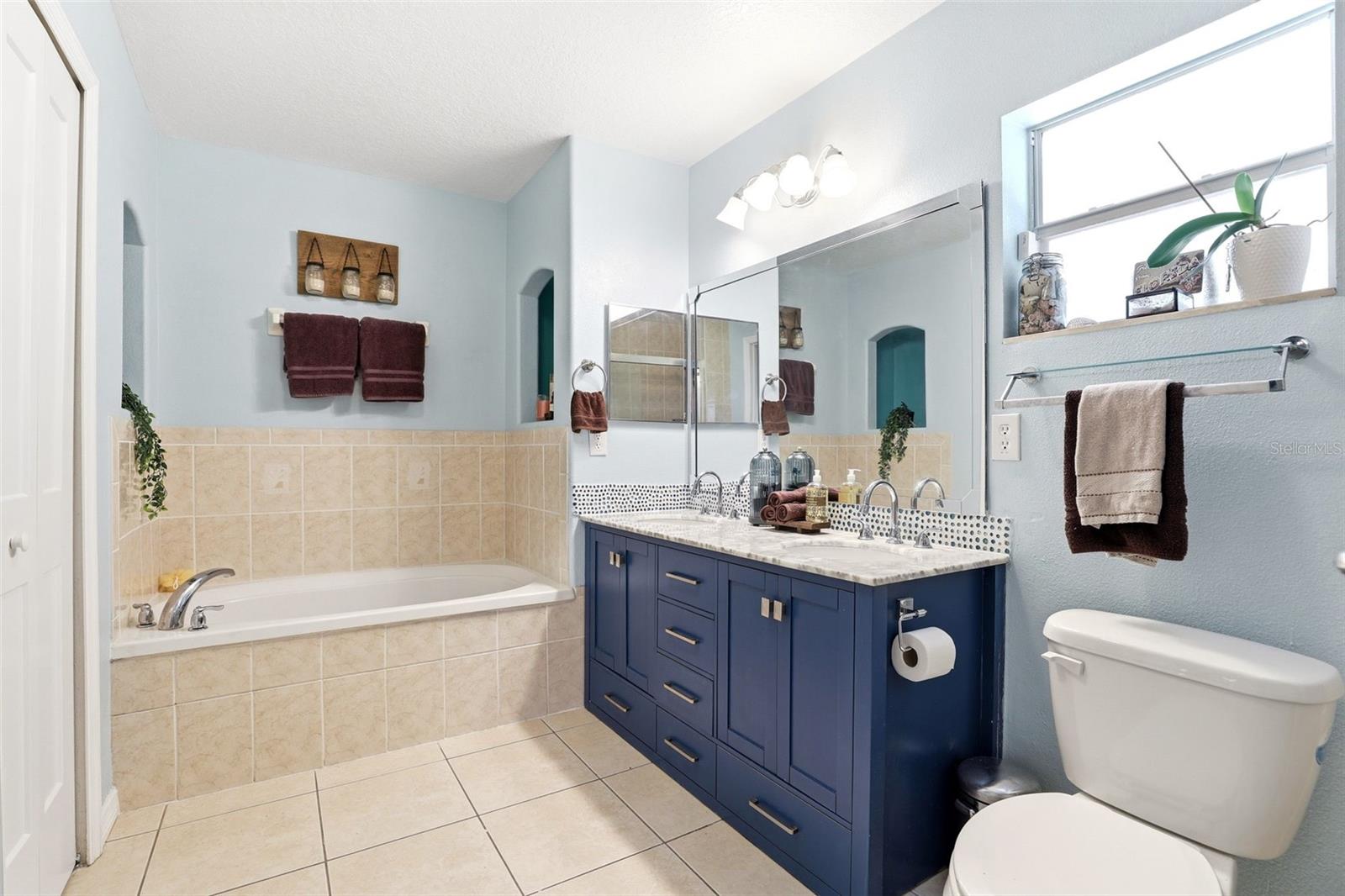 VALENCIA PARK - Residential