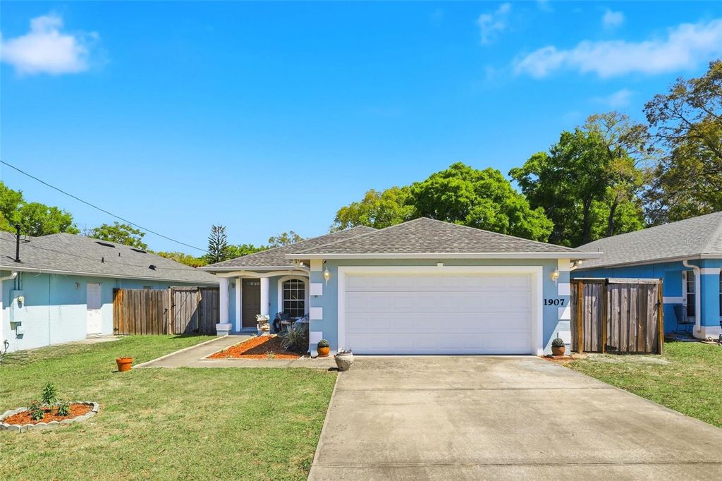 Photo of 1907 Gadsen Boulevard, Orlando, FL 32812 (MLS # O6393391)