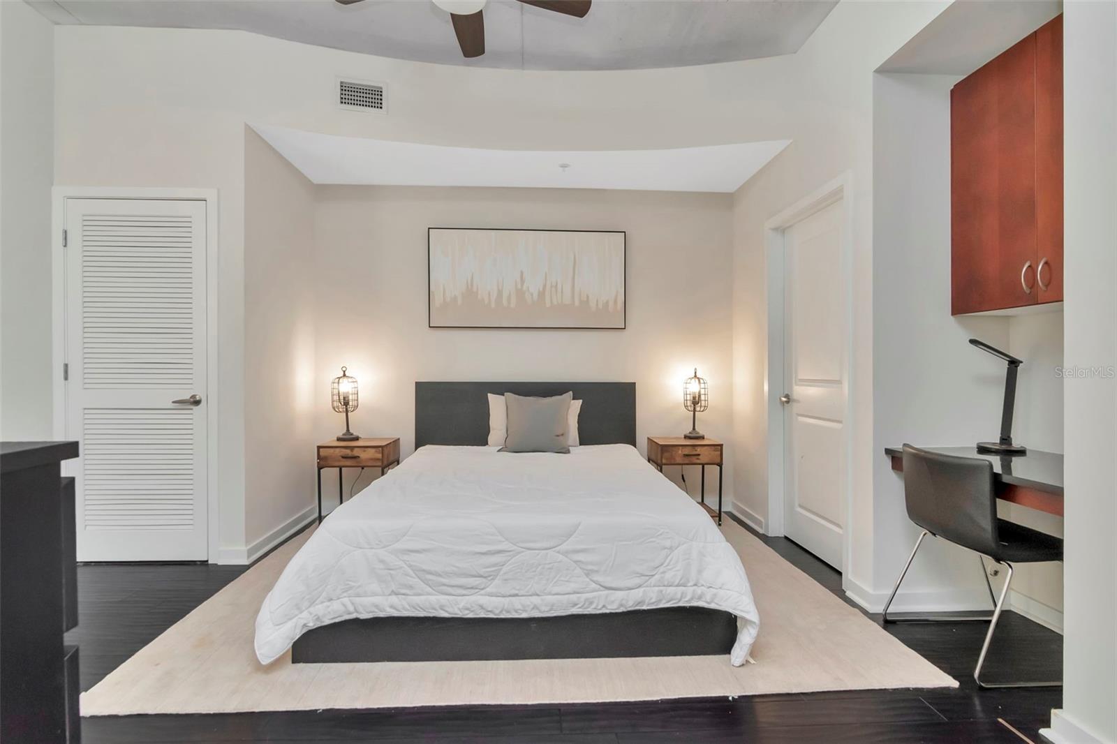 777 N ASHLEY DRIVE 1809