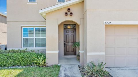 A home in WINTER HAVEN