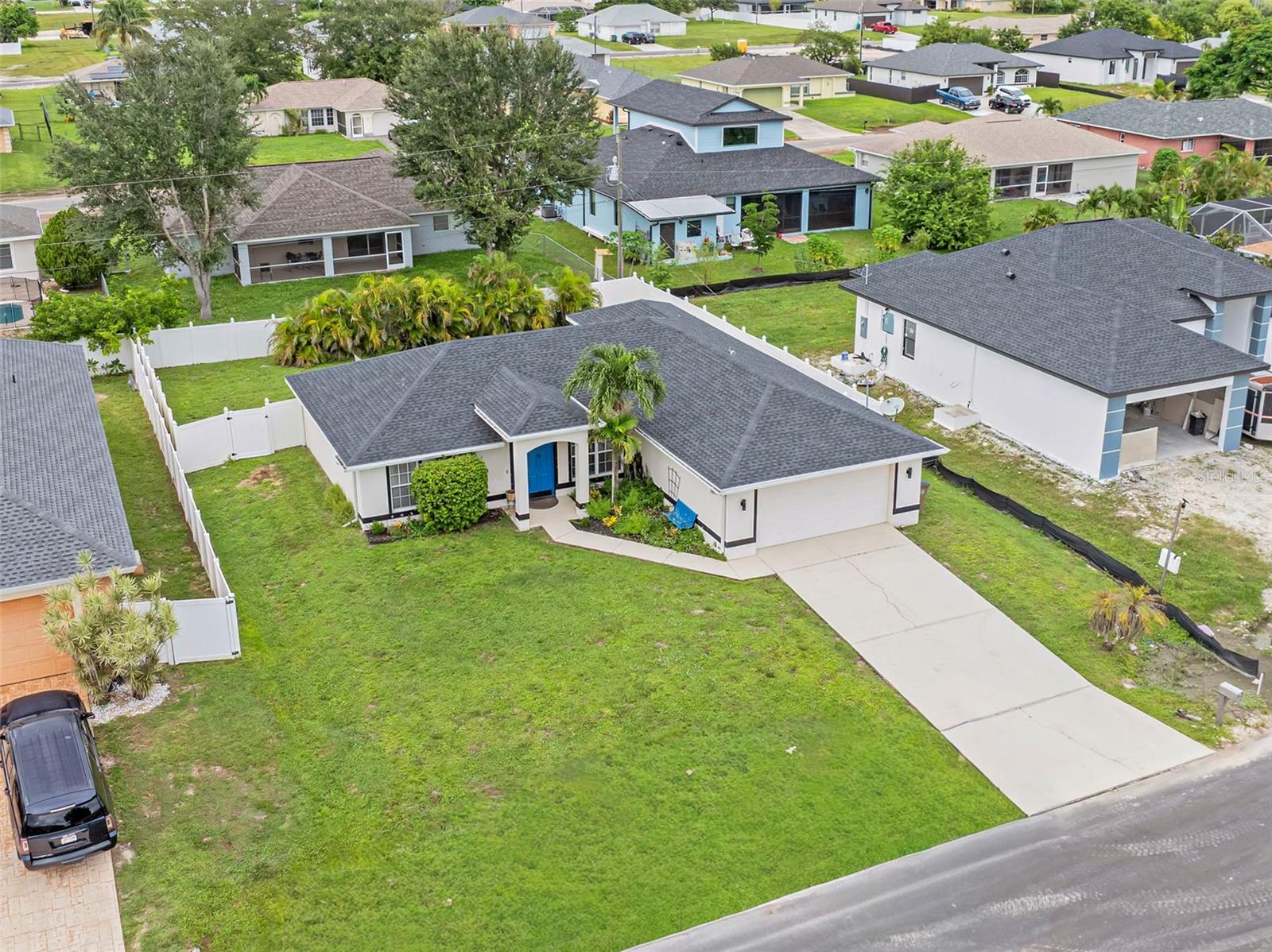 CAPE CORAL - Residential