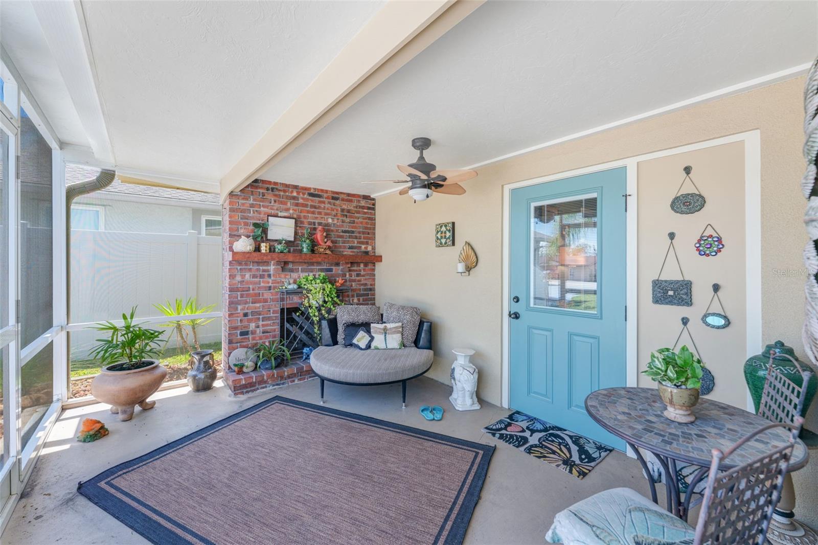 HOMECROFT - Residential