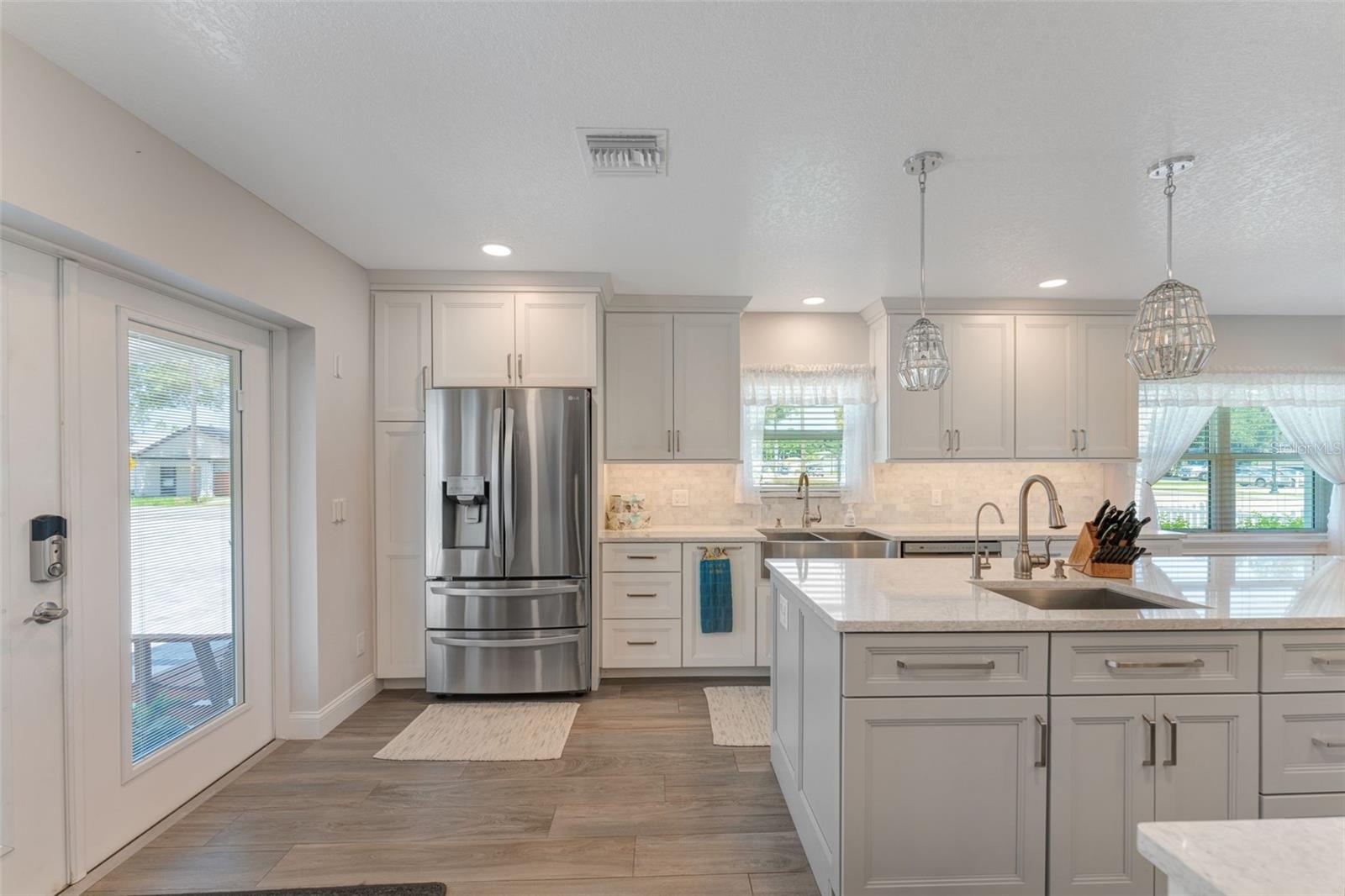 HOMECROFT - Residential