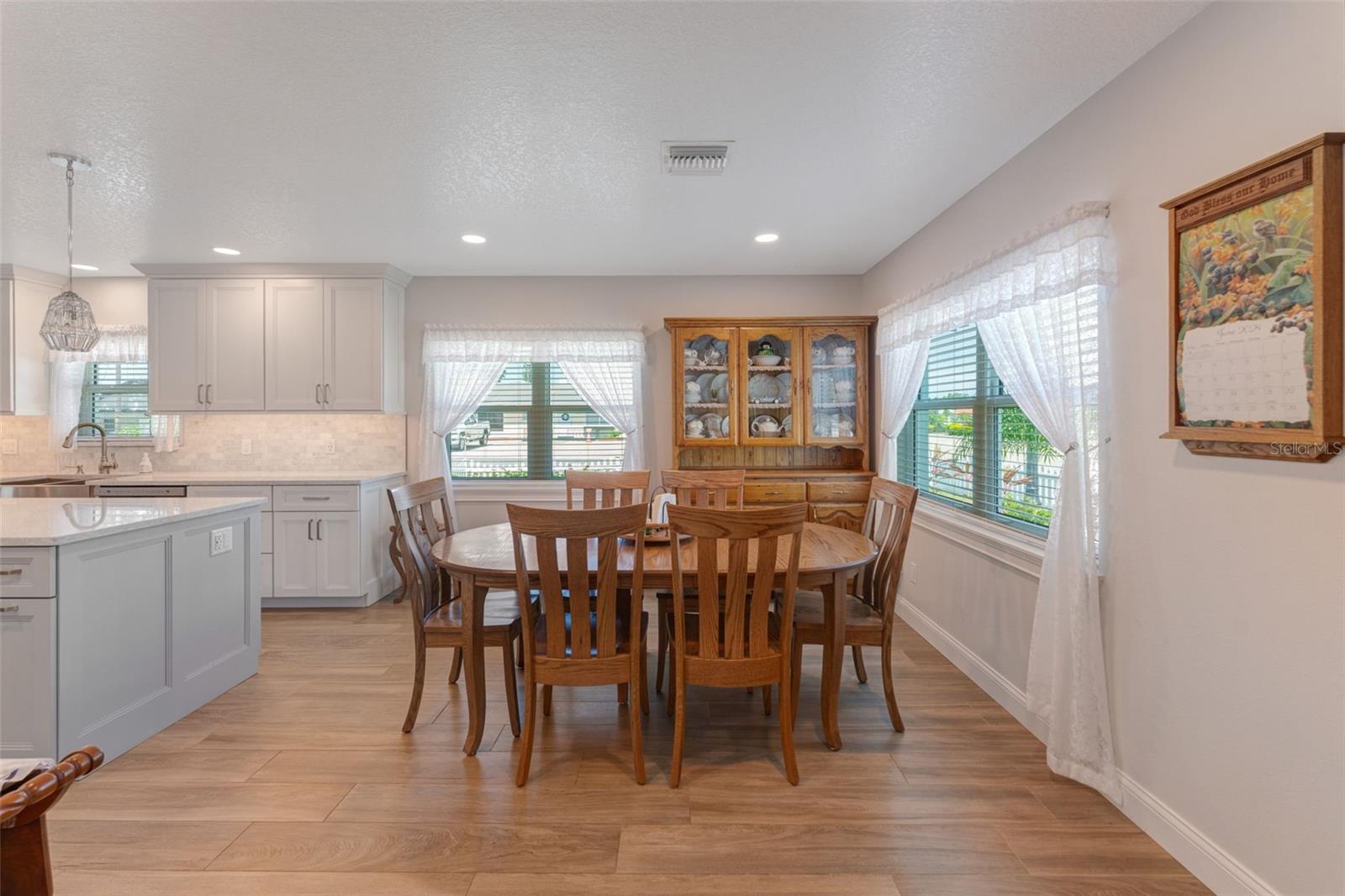 HOMECROFT - Residential