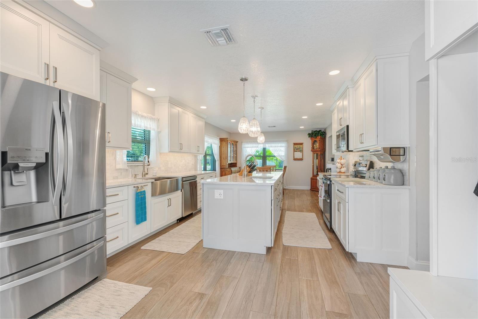 HOMECROFT - Residential