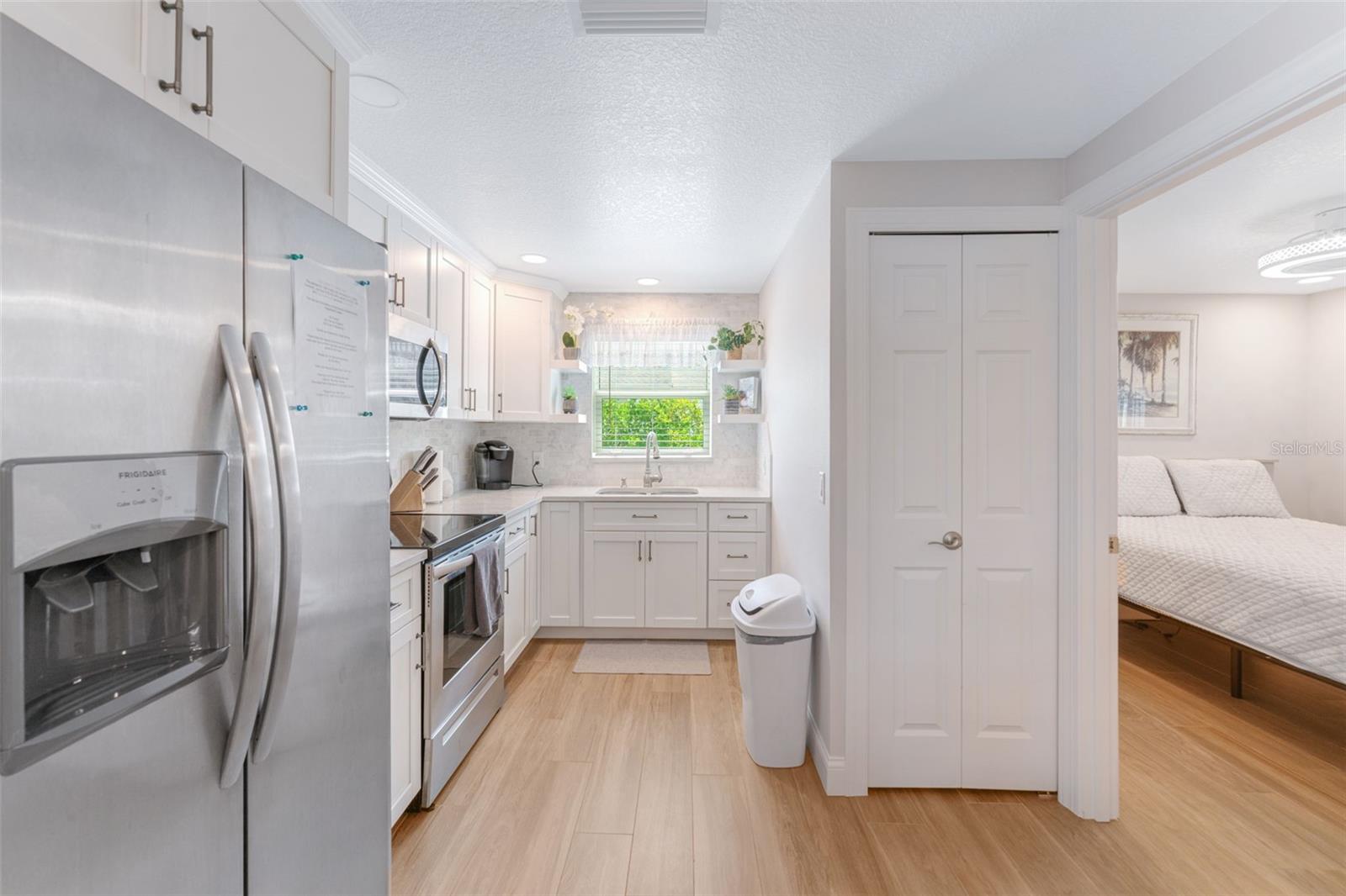 HOMECROFT - Residential