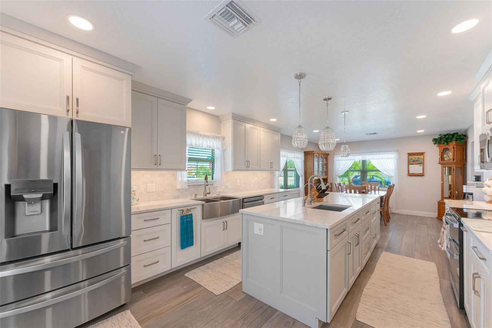 HOMECROFT - Residential