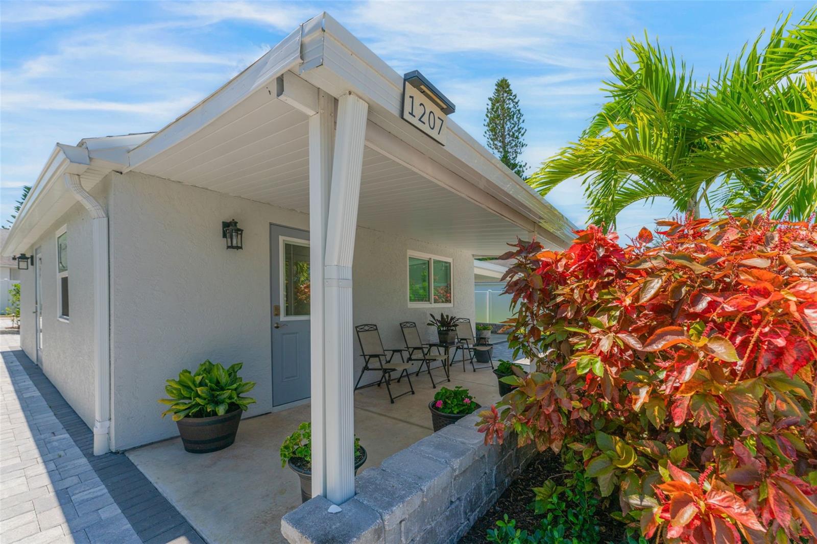 HOMECROFT - Residential