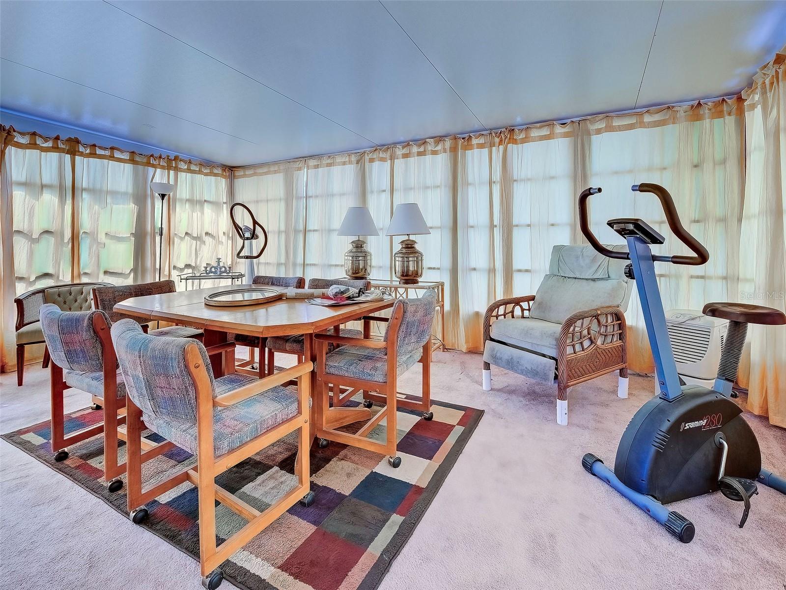 RIVERSIDE - Residential