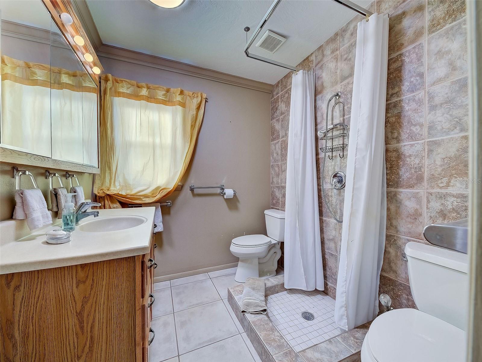 RIVERSIDE - Residential