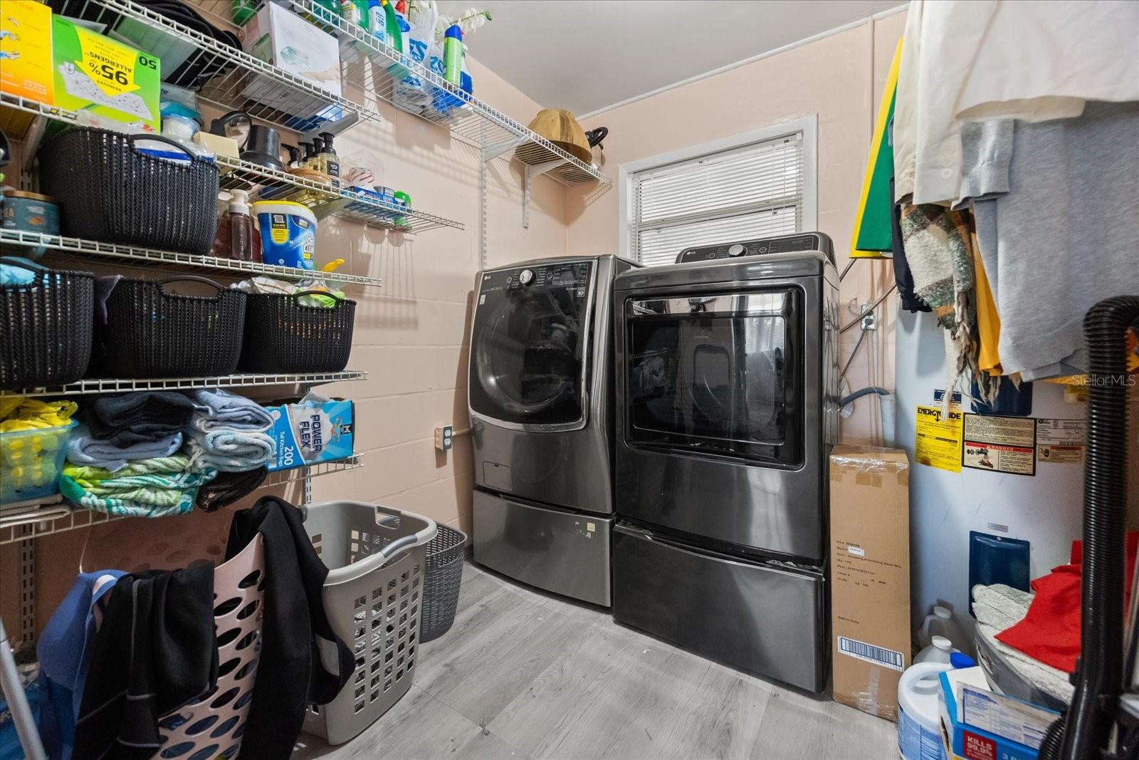 VALENCIA HILLS SUB - Residential