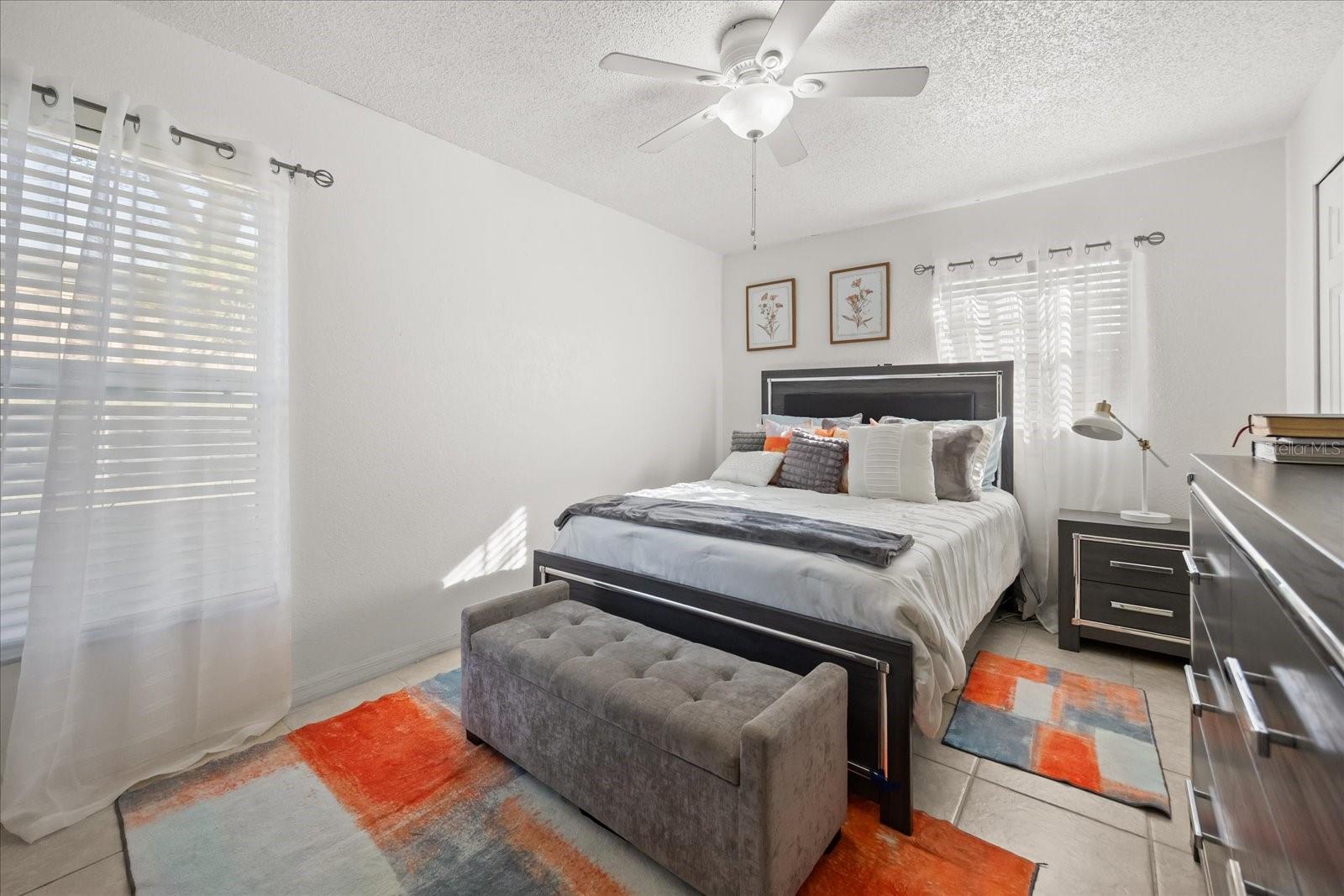 VALENCIA HILLS SUB - Residential