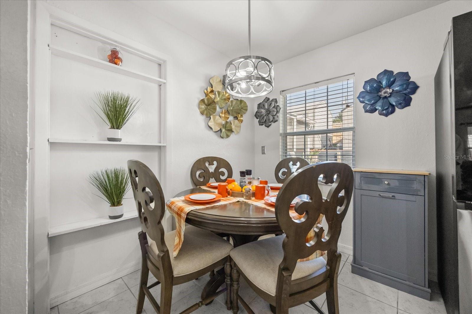 VALENCIA HILLS SUB - Residential