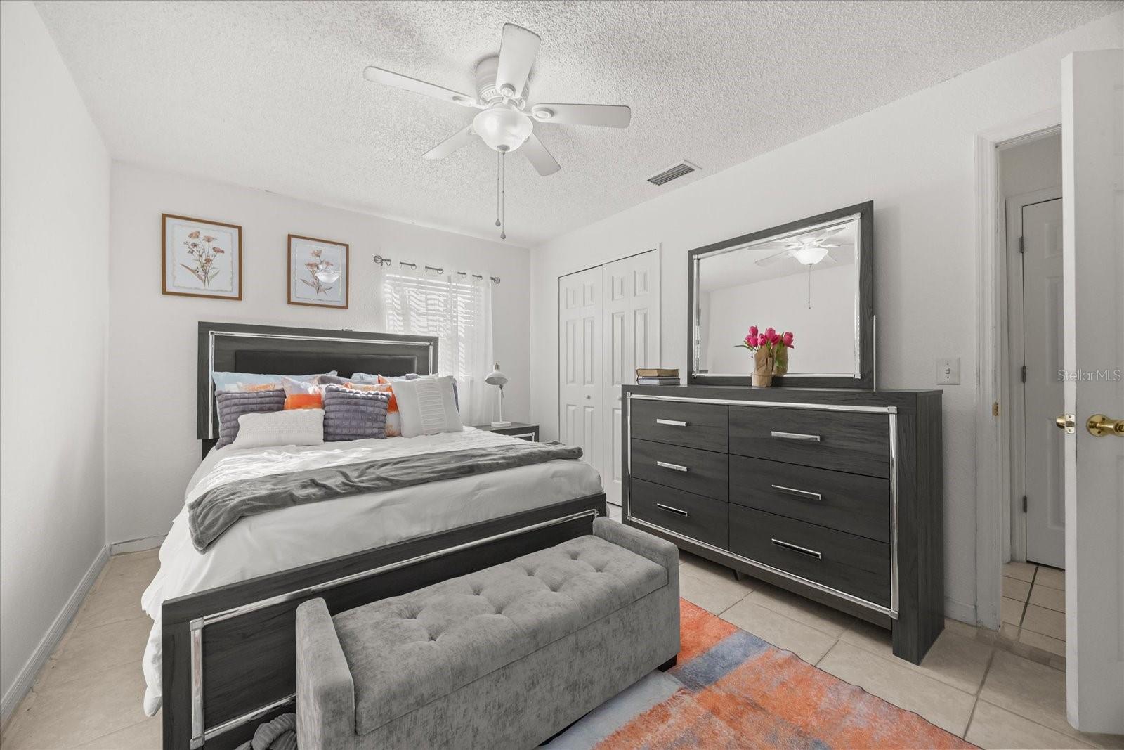 VALENCIA HILLS SUB - Residential