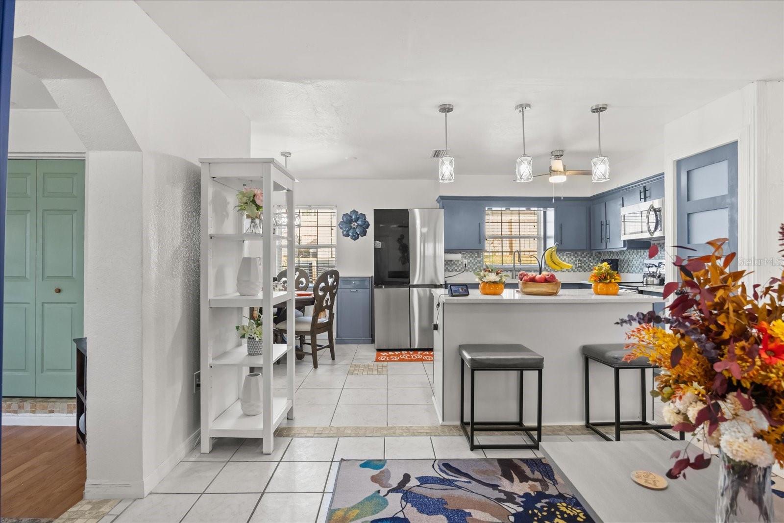 VALENCIA HILLS SUB - Residential