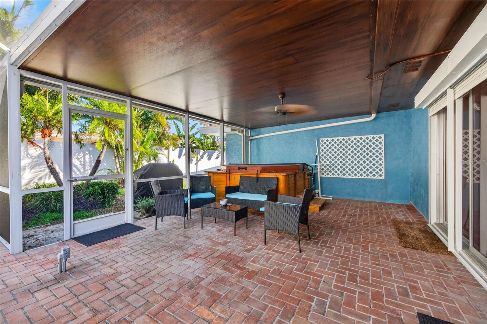 OAKHURST ACRES 3RD ADD - Residential