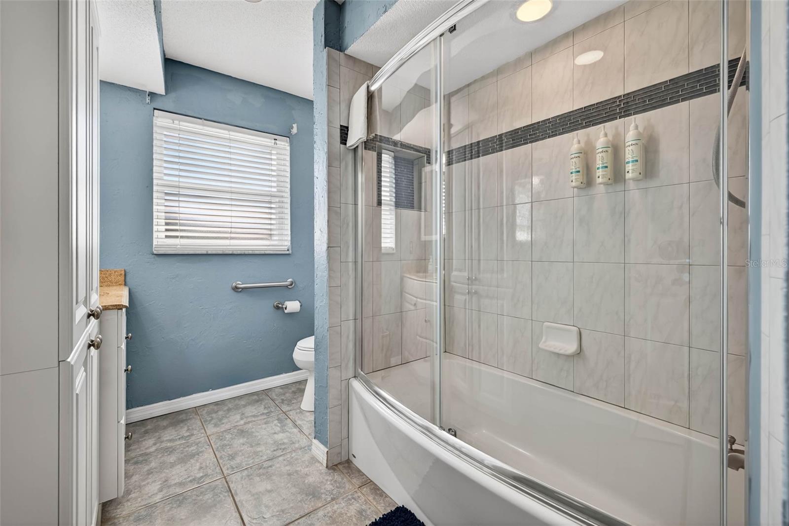 OAKHURST ACRES 3RD ADD - Residential