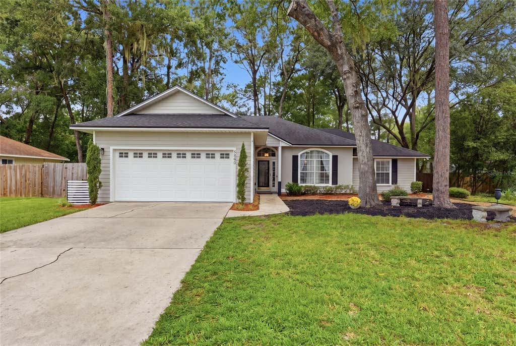 Photo of 5840 SW 85th Street, Gainesville, FL 32608 (MLS # GC542674)