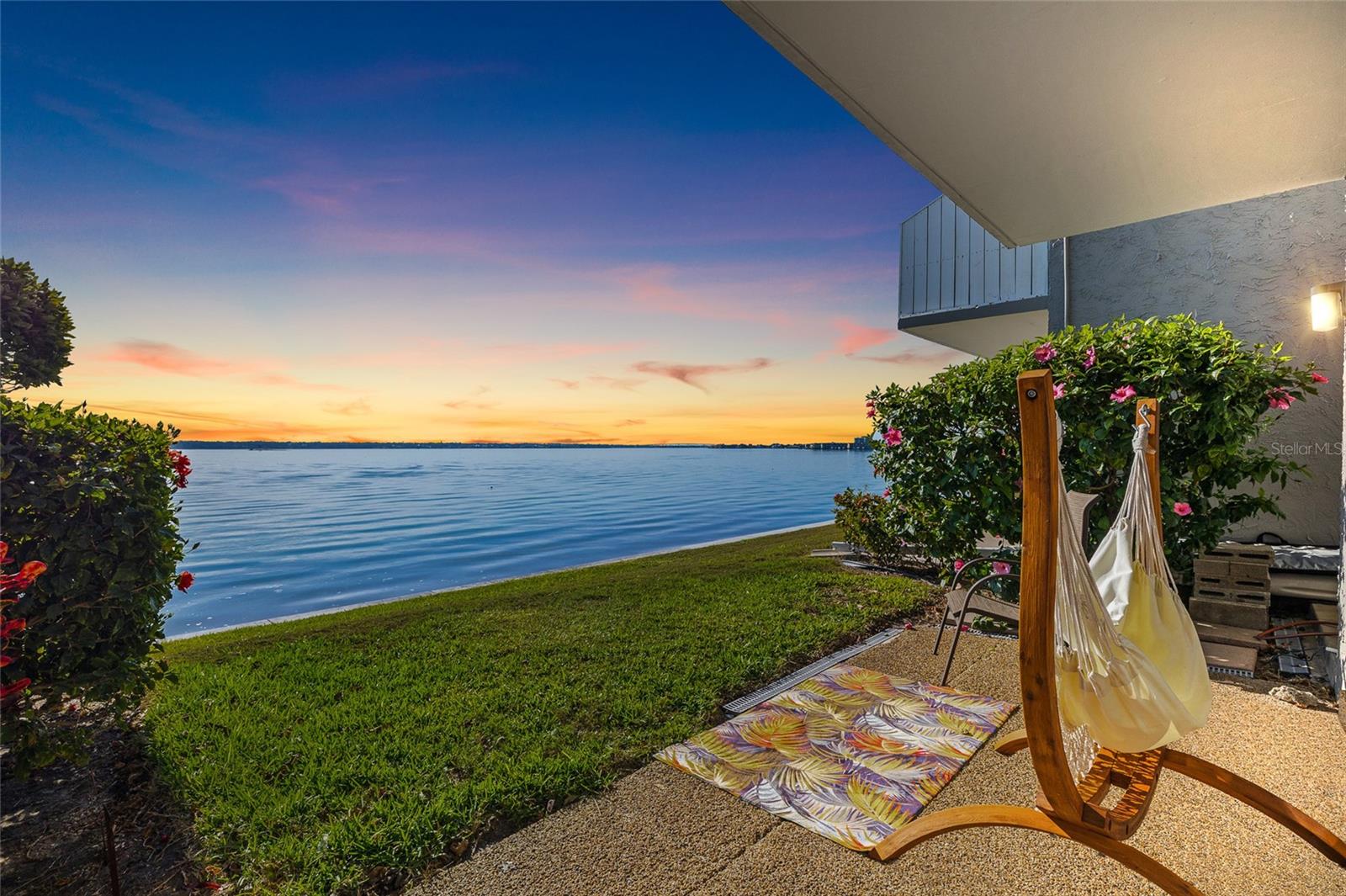 SAND KEY CONDO-BAYSIDE GARDENS IV - Residential