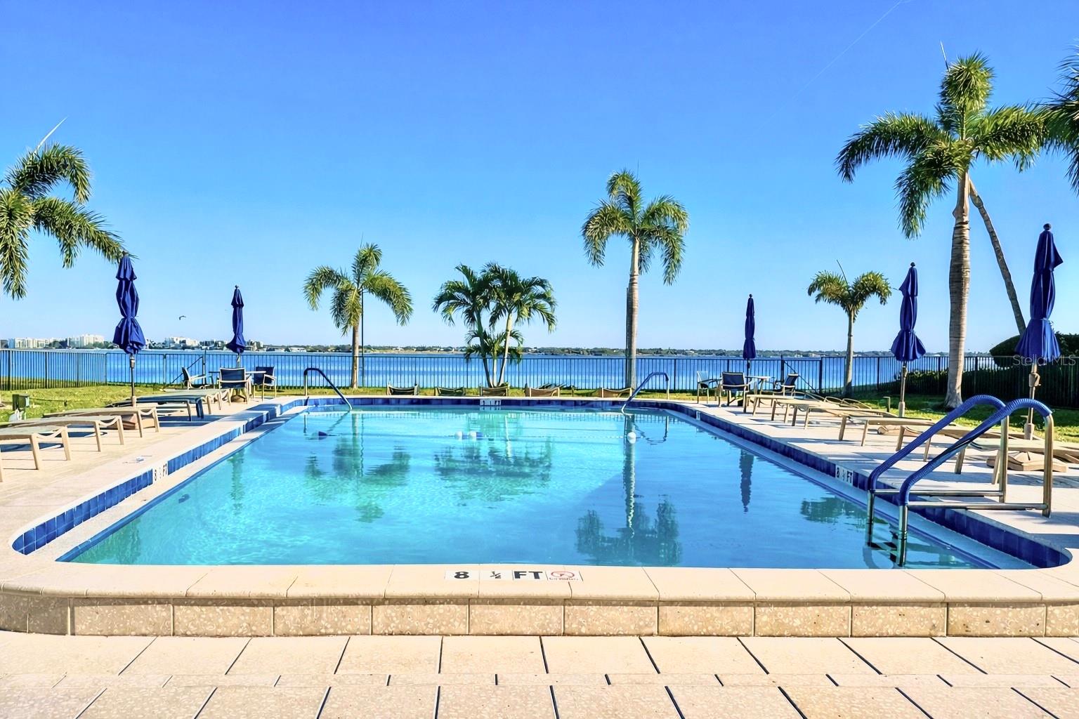 SAND KEY CONDO-BAYSIDE GARDENS IV - Residential