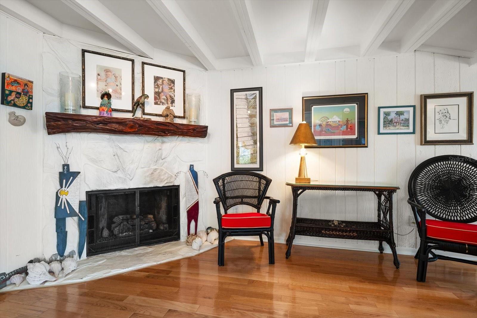 SUNSET BEACH - Residential