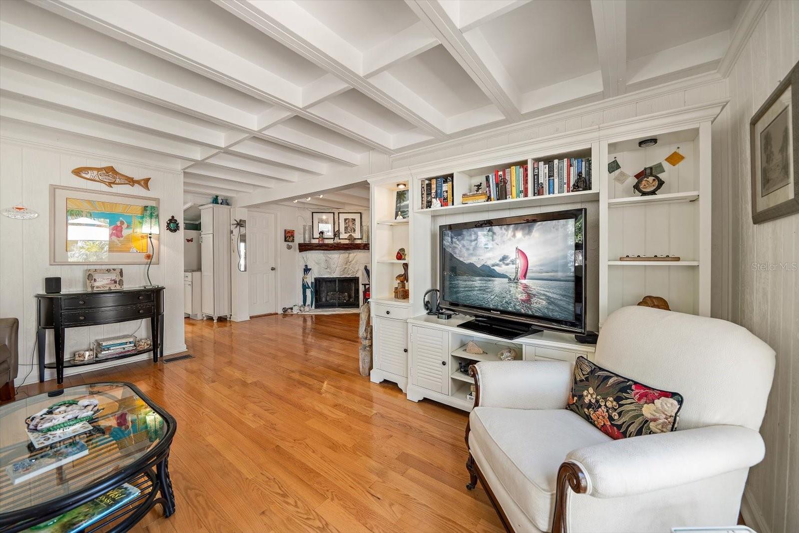 SUNSET BEACH - Residential