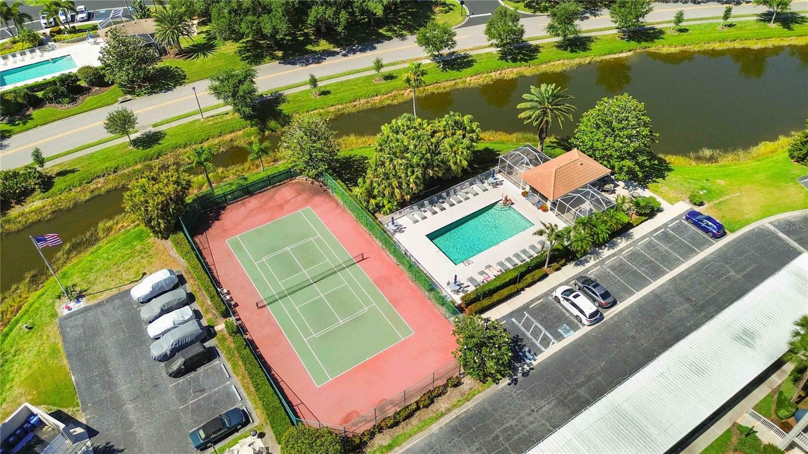 STONEYBROOK CLUBSIDE SOUTH 3 - Residential