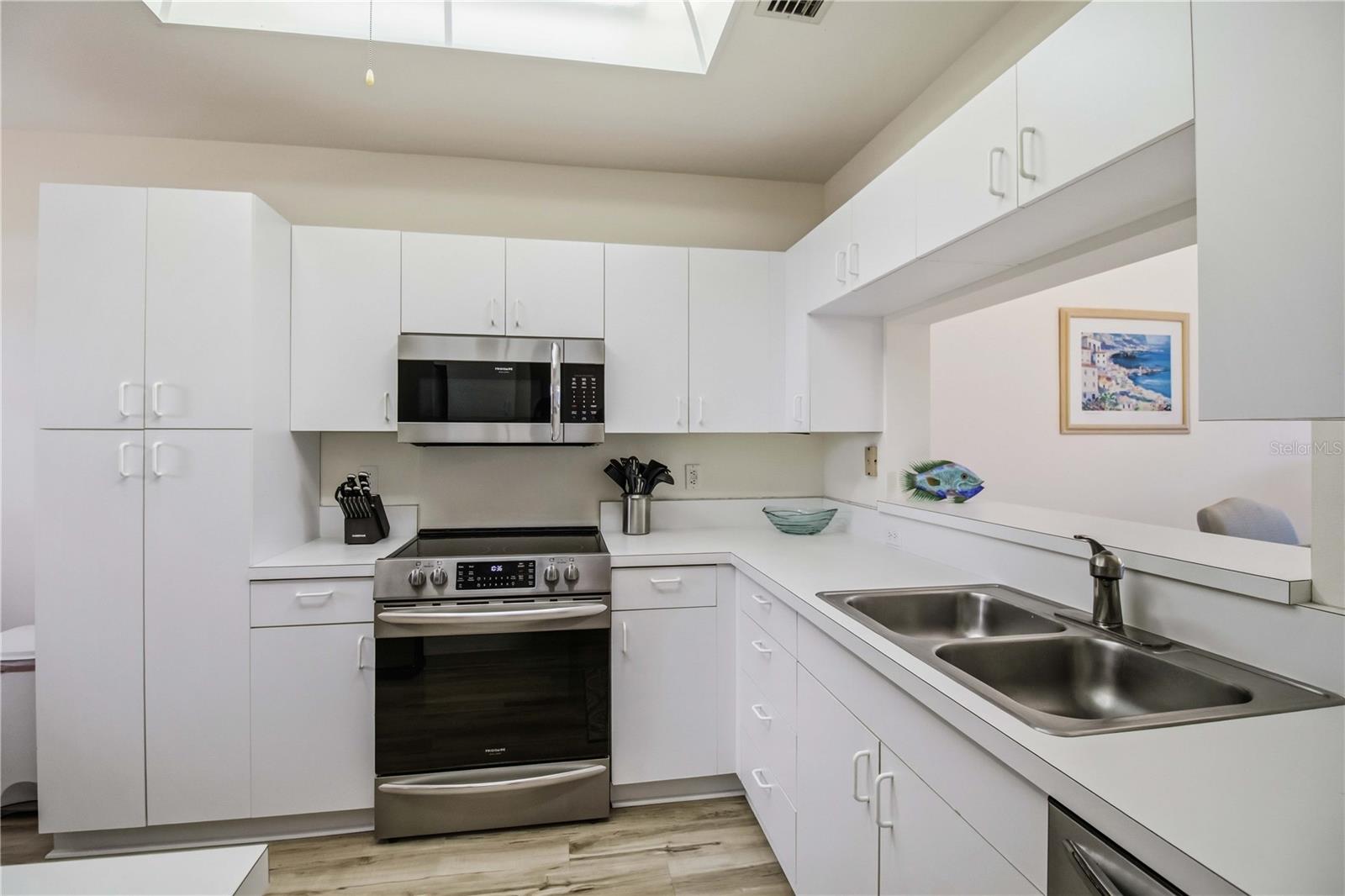 STONEYBROOK CLUBSIDE SOUTH 3 - Residential