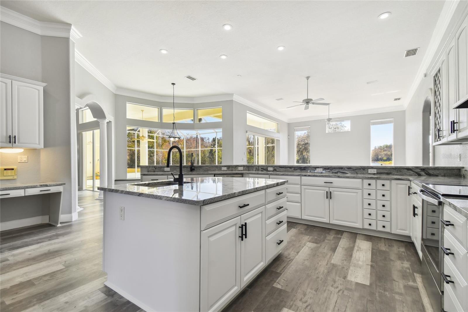 QUAIL HOLLOW ACREAGE - Residential