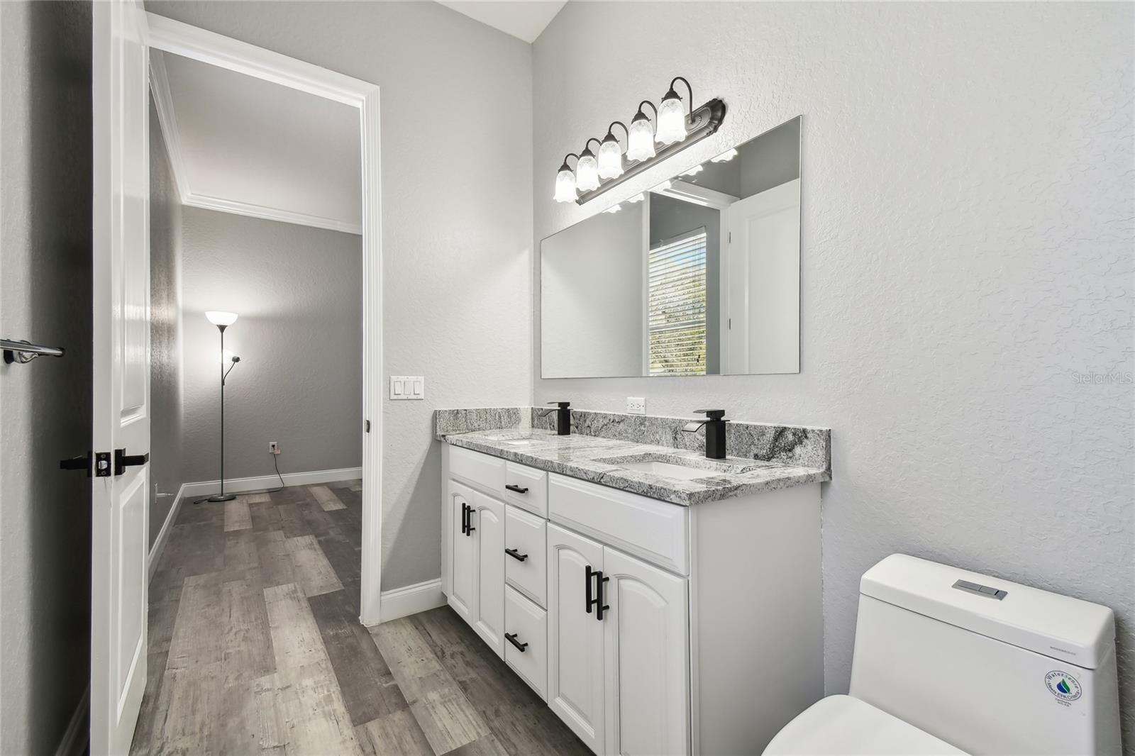 QUAIL HOLLOW ACREAGE - Residential