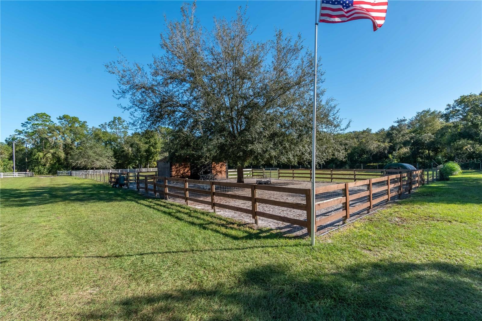 ARROWHEAD - Residential