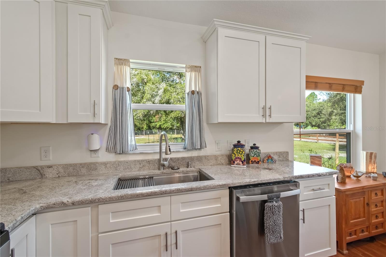 ARROWHEAD - Residential