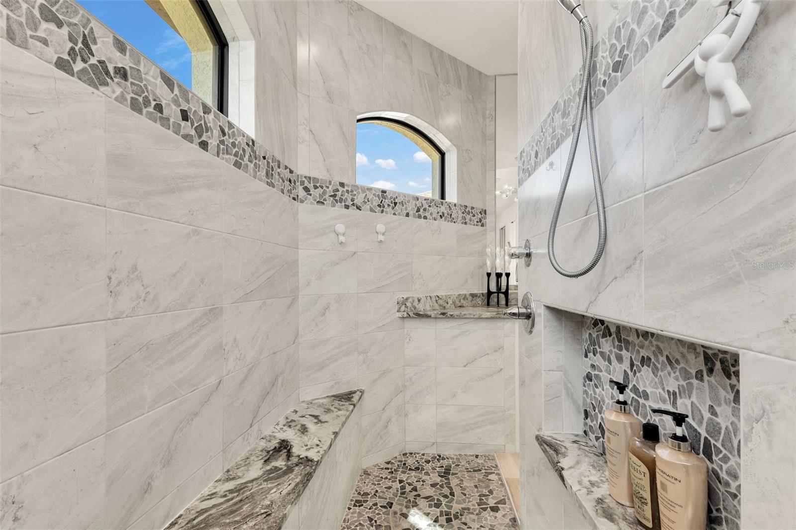 ROTONDA SANDS - Residential